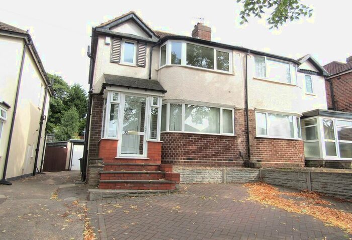 3 Bedroom Semi-Detached House To Rent In Burnham Road, Great Barr, Birmingham, West Midlands, B44