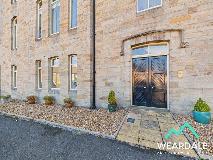 2 Bedroom Flat For Sale In Market Place, Wolsingham, DL13