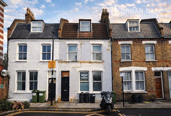 5 Bedroom End Terrace House For Sale In Senrab Street, London, E1