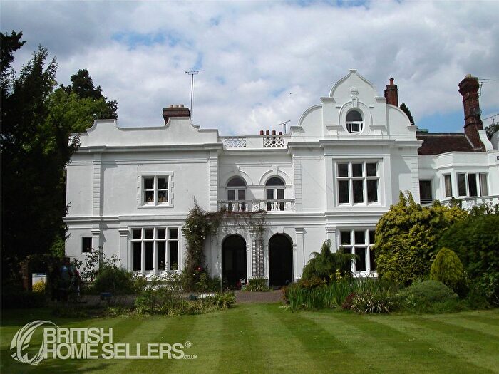 4 Bedroom Detached House For Sale In Morants Court Road, Dunton Green, Sevenoaks, Kent, TN14