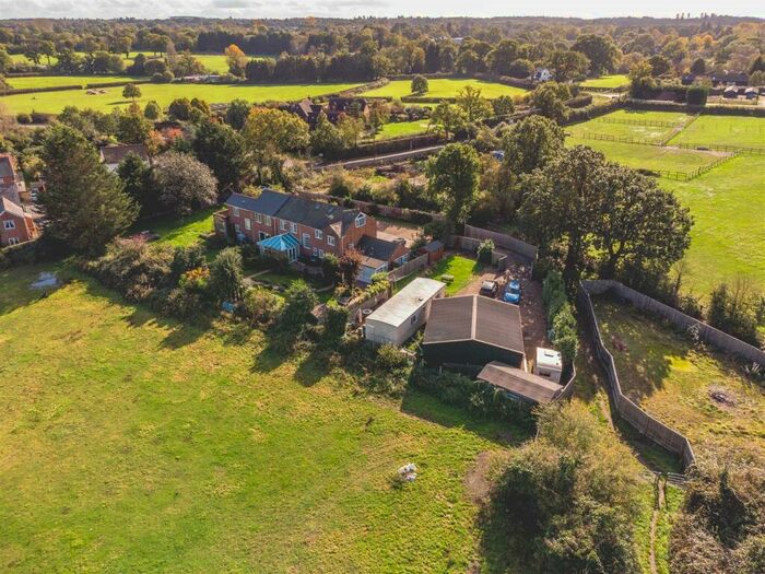 7 Bedroom House For Sale In Warfield, Bracknell, RG42