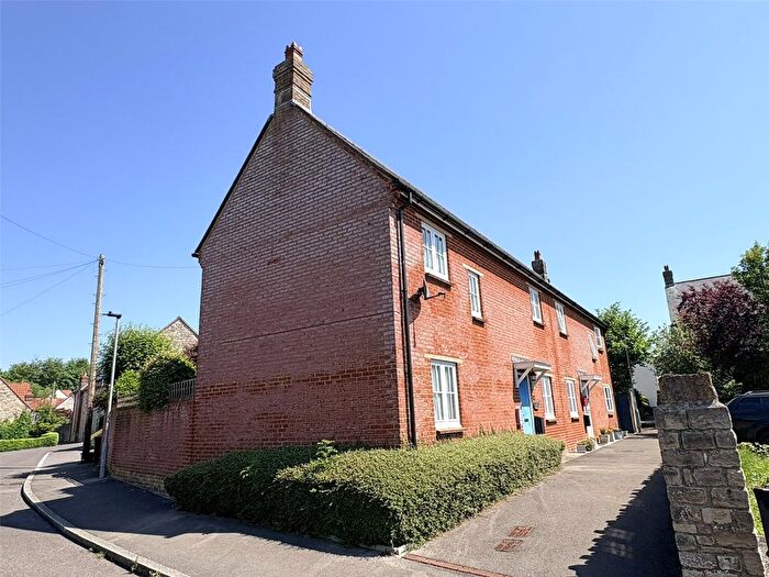 3 Bedroom End Terrace House For Sale In The Fields, Mere, Warminster, Wiltshire, BA12