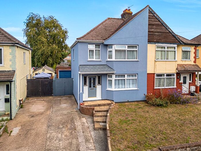 3 Bedroom Semi Detached House For Sale In Springhead Road, Northfleet, Gravesend, Kent, DA11