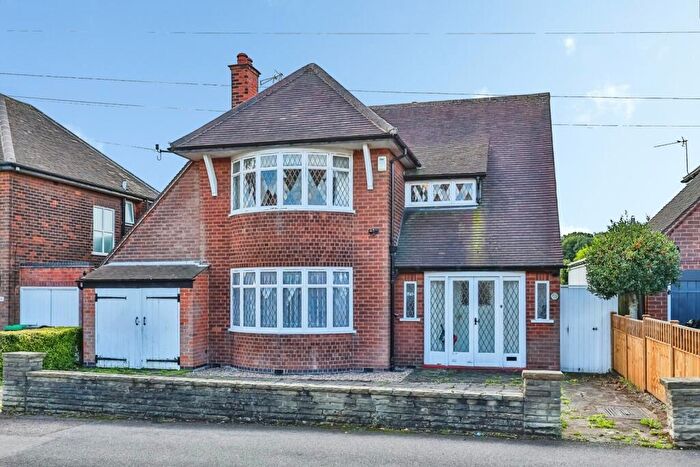 3 Bedroom Detached House For Sale In Aspley Park Drive, Nottingham, Nottinghamshire, NG8