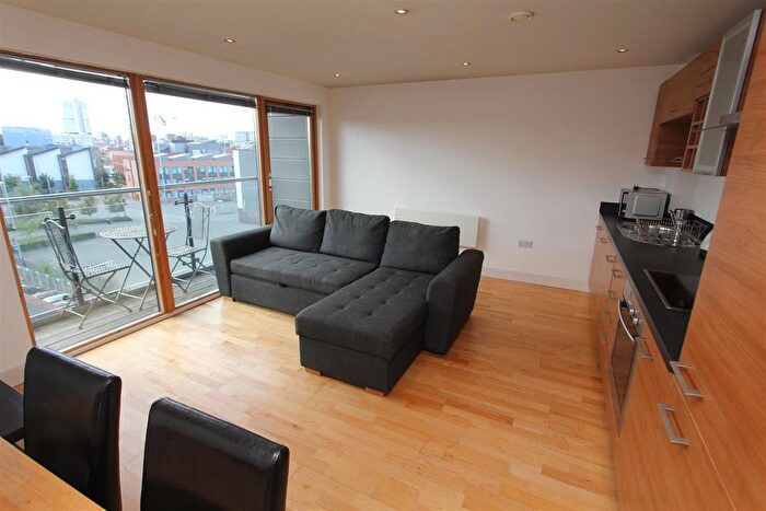 1 Bedroom Flat To Rent In La Salle, Leeds Dock, LS10
