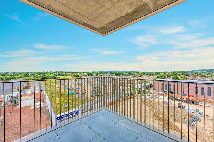 2 Bedroom Flat To Rent In Penrose Apartments, Harrow, London, HA1