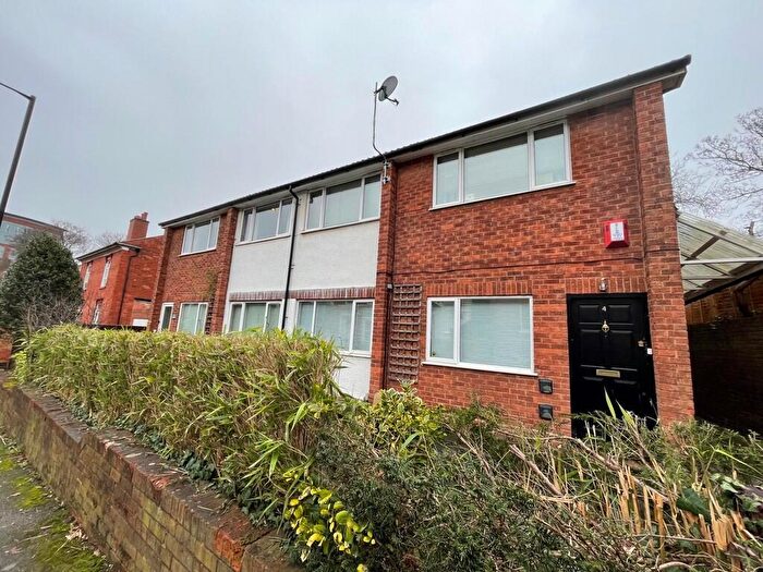 2 Bedroom Flat To Rent In Wheeleys Road, Edgabston, Birmingham, B15