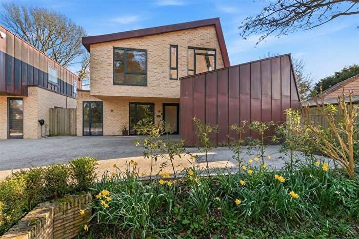 4 Bedroom Detached House For Sale In Thales, Rowington Green, Rowington, CV35