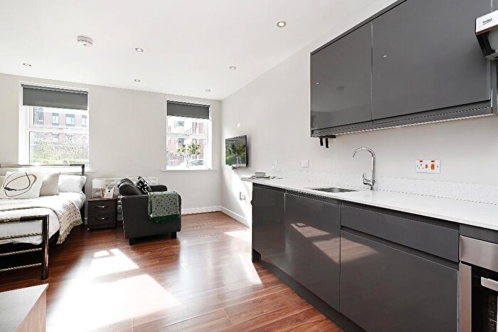 Studio To Rent In Pomona Street, Sheffield, S11