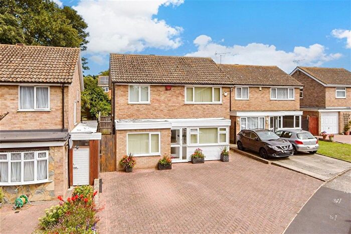 3 Bedroom Detached House For Sale In Norrie Road, Birchington, Kent, CT7