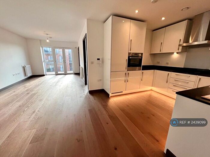 1 Bedroom Flat To Rent In Amphion Place, Maidstone, ME14