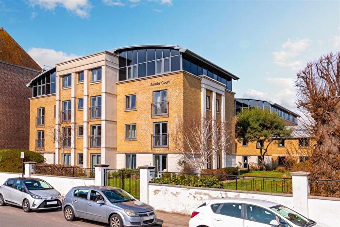 1 Bedroom Retirement Property For Sale In Union Place, Worthing, BN11