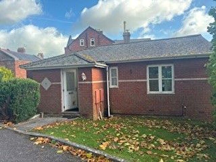 2 Bedroom Semi-Detached Bungalow To Rent In Montague Rise, Horseguards, Exeter, EX4