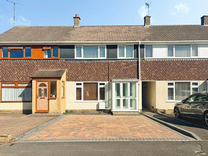 3 Bedroom Terraced House To Rent In Churchfield, Swindon, Wiltshire, SN25