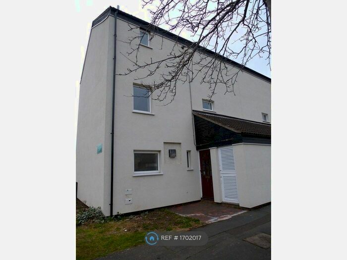 4 Bedroom End Of Terrace House To Rent In Whitwell, Peterborough, PE4