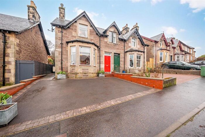 3 Bedroom House For Sale In Wilson Street, Perth, PH2