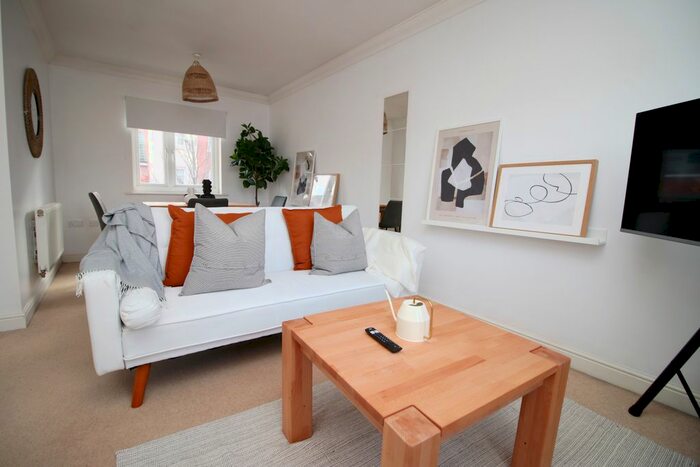 2 Bedroom Flat To Rent In Alicia Way, Newport, Newport, NP20