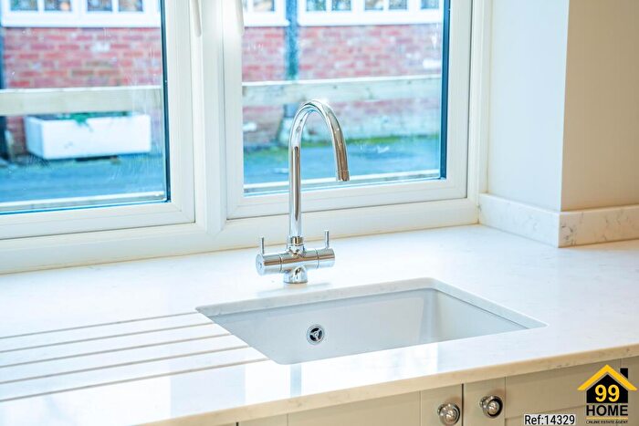3 Bedroom Terraced House For Sale In Thame Road, Long Crendon, Buckinghamshire, HP18