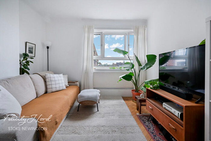 1 Bedroom Apartment To Rent In Lordship Terrace, London, N16