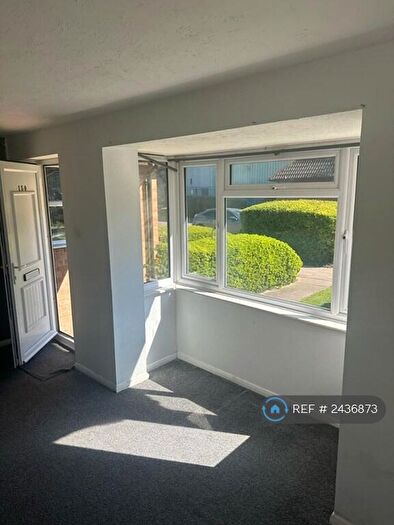 Studio To Rent In Frobisher Road, Erith, DA8