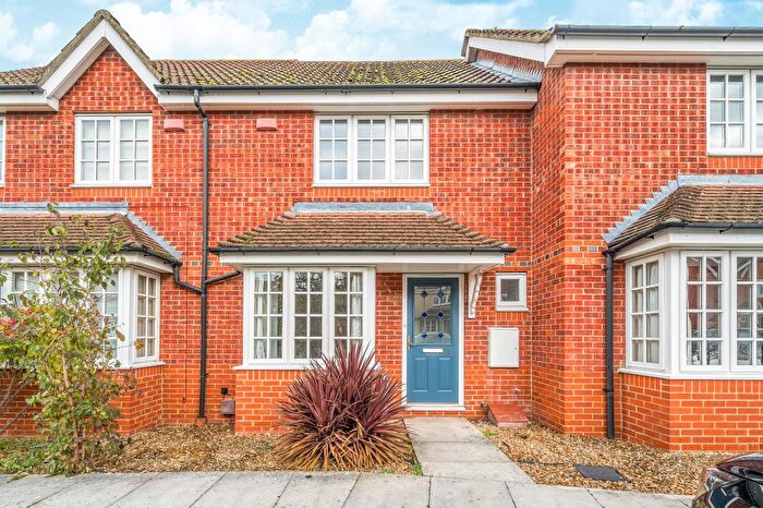 2 Bedroom Terraced House For Sale In Ouse Close, Didcot, OX11