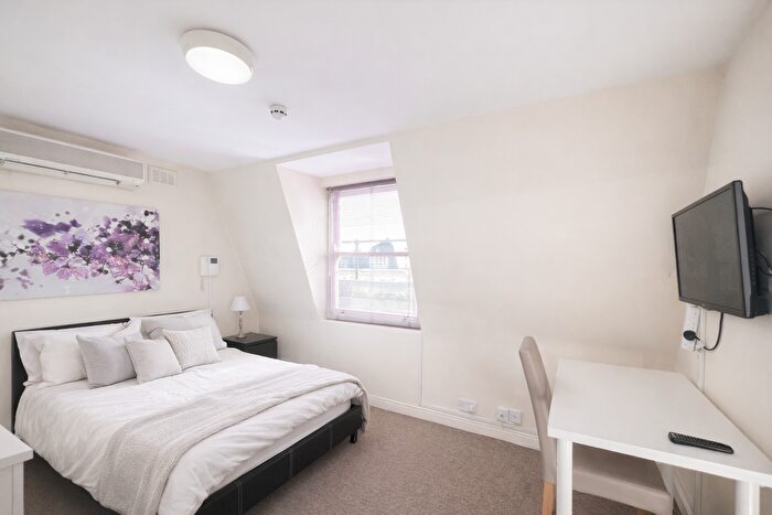 Studio To Rent In Cromwell Road, London, SW7