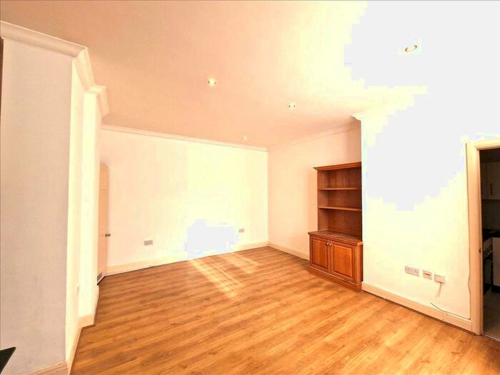 1 Bedroom Studio To Rent In Watford Way, London, NW4