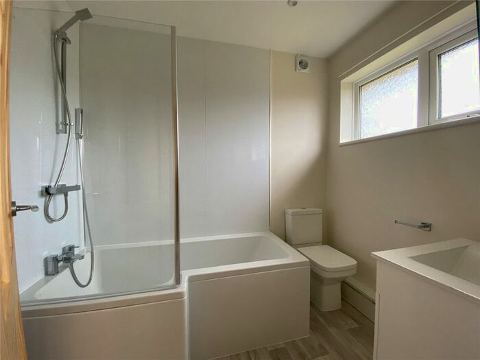 2 Bedroom Bungalow To Rent In Bradbourne Lane, Ditton, Aylesford, Kent, ME20