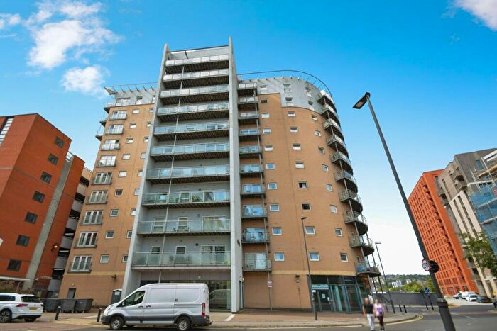1 Bedroom Flat For Sale In Millsands, Sheffield, S3