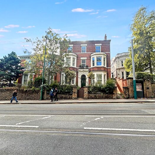 5 Bedroom Block Of Apartments For Sale In B Waverley Street, Nottingham, Nottinghamshire, NG7