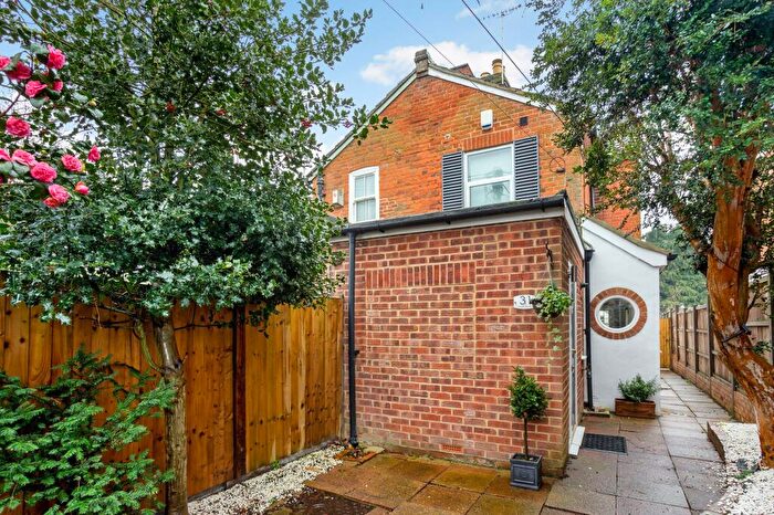 3 Bedroom Semi Detached House For Sale In Oliver Road, Ascot, SL5