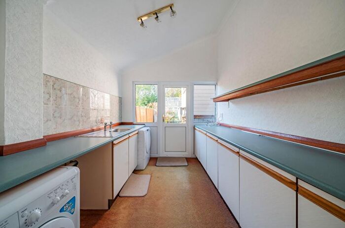 2 Bedroom Detached House For Sale In Admirals Walk, Sketty, Swansea, SA2