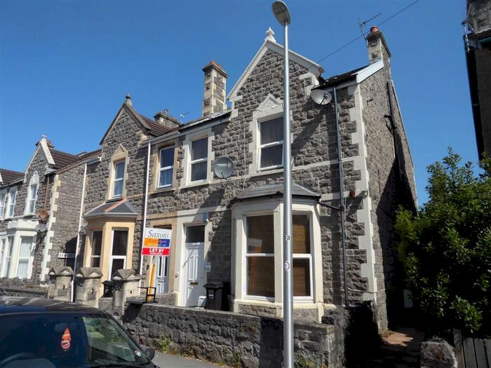 3 Bedroom Flat To Rent In Clifton Road, Weston-Super-Mare BS23