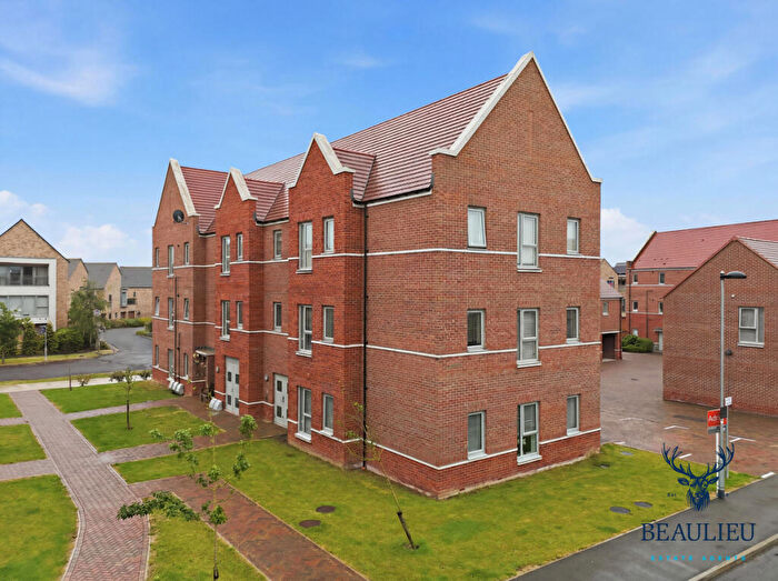 1 Bedroom Apartment For Sale In Henry Shuttlewood Drive, Beaulieu Park, CM1