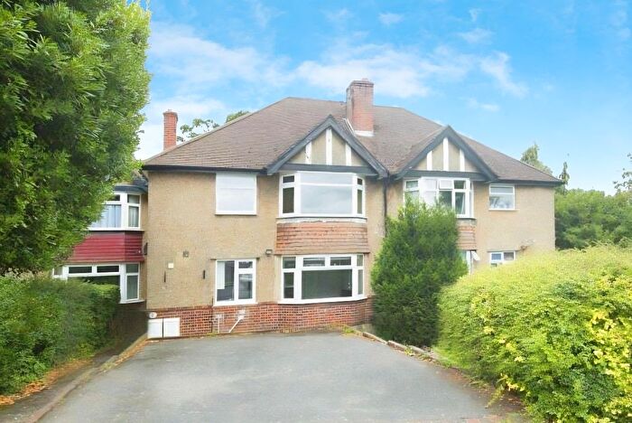 2 Bedroom Maisonette To Rent In Tartar Road, Cobham, KT11