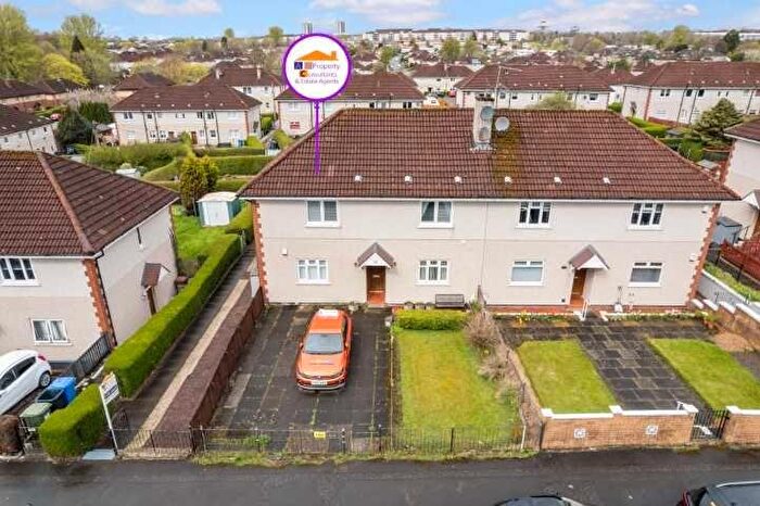 2 Bedroom Flat For Sale In Threestonehill Avenue, Glasgow, G32