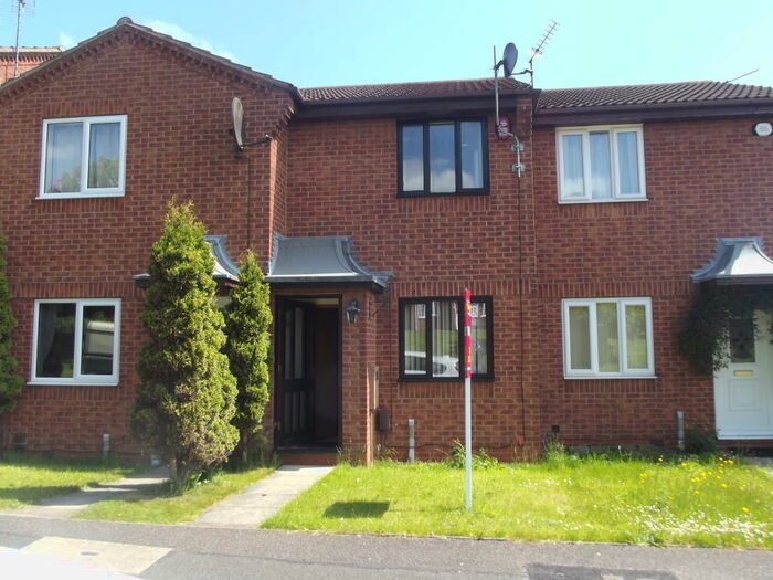 1 Bedroom House To Rent In Danebridge Crescent, Oakwood., DE21