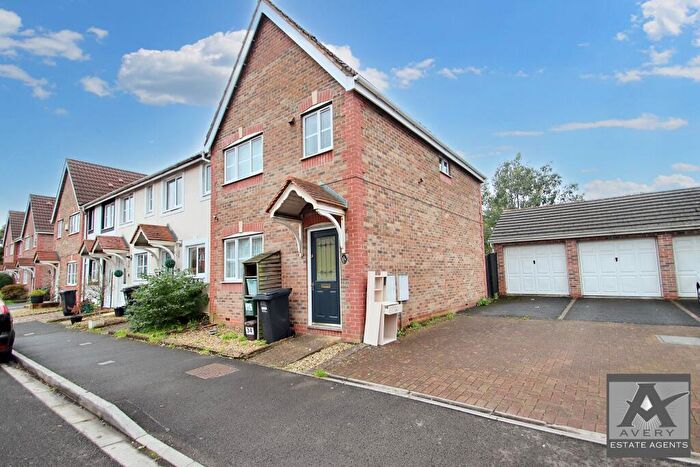 3 Bedroom End Of Terrace House For Sale In Charlock Road, Locking Castle, BS22