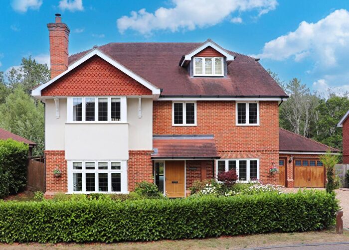 5 Bedroom Detached House For Sale In Brantwood, Fern Mead, Cranleigh, Surrey, GU6