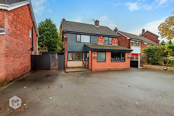 4 Bedroom Detached House For Sale In The Coppice, Bradshaw, Bolton, BL2