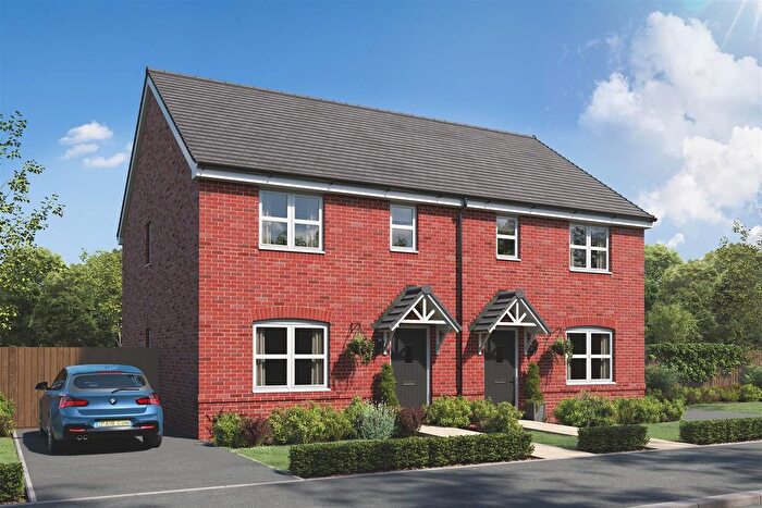 3 Bedroom Property To Rent In Hawkers Place, Hucknall, NG15