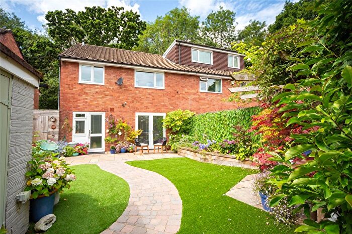 4 Bedroom Semi Detached House For Sale In Queenwood, Penylan, Cardiff, CF23