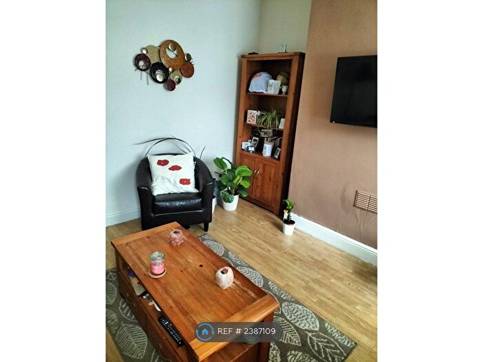 2 Bedroom Terraced House To Rent In Wright Street, Manchester, M35