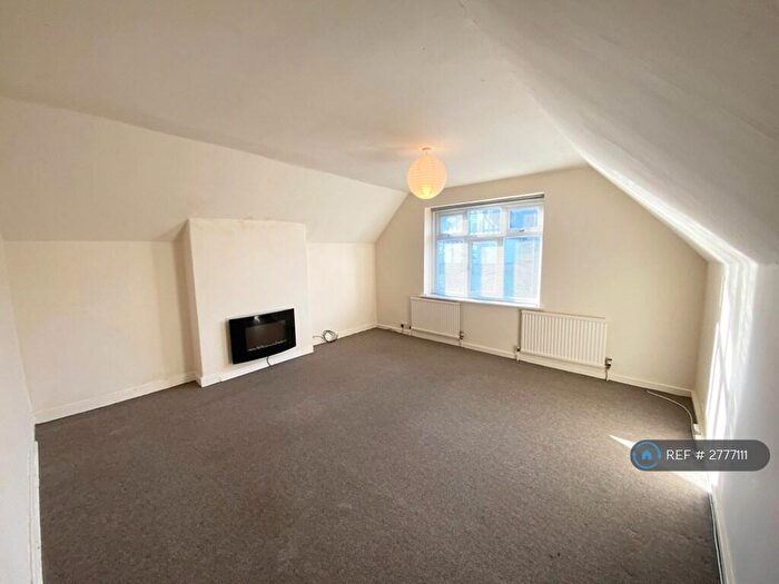 2 Bedroom Flat To Rent In Spring Grove, Harrogate, HG1