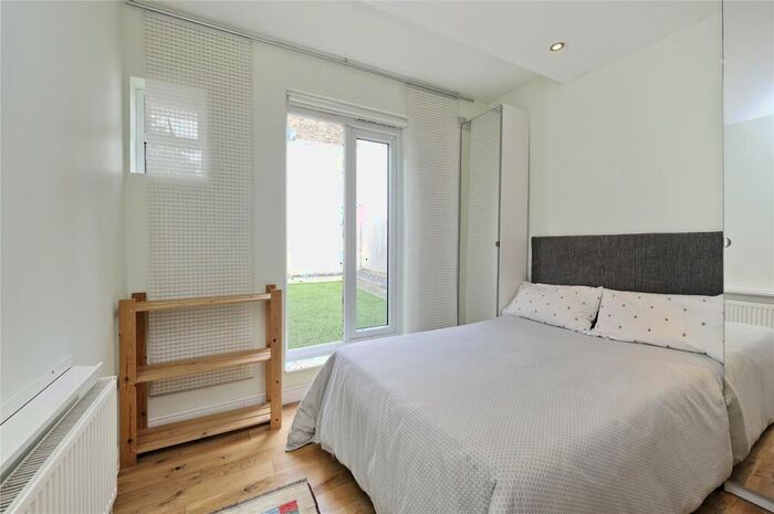 Apartment To Rent In Hartland Road, London, NW6