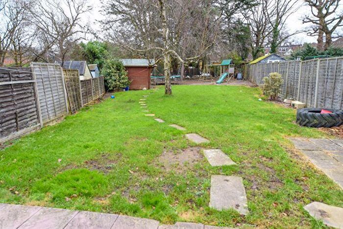 3 Bedroom Terraced House For Sale In Morley Crescent, Cowplain, Waterlooville, PO8