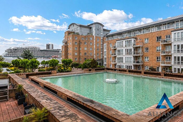 1 Bedroom Flat For Sale In St. Davids Square, London, E14
