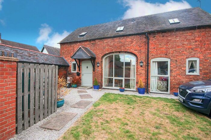 2 Bedroom Detached House To Rent In The Square, Elford, Tamworth, Staffordshire, B79