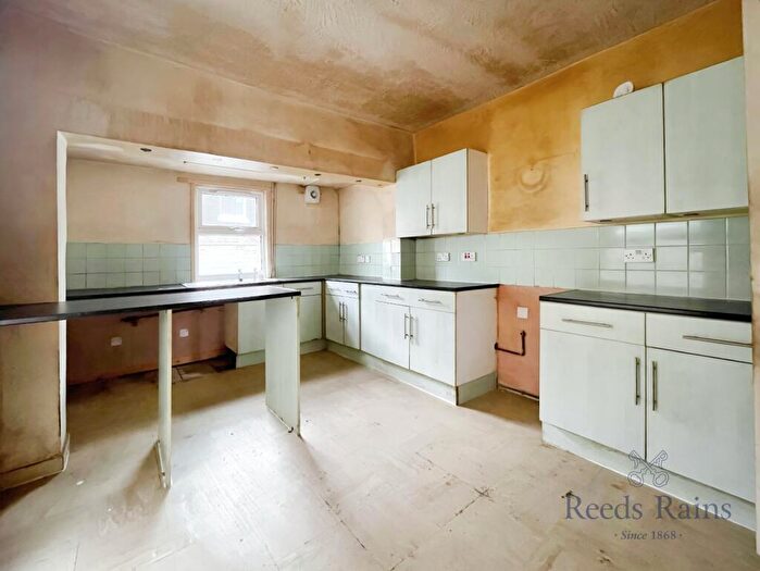 3 Bedroom Terraced House For Sale In Southbank Road, Edge Hill, Liverpool, Merseyside, L7