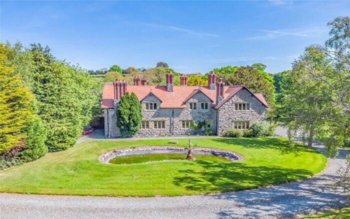 7 Bedroom Detached House For Sale In Rhesycae Road, Hendre, Mold, Flintshire, CH7
